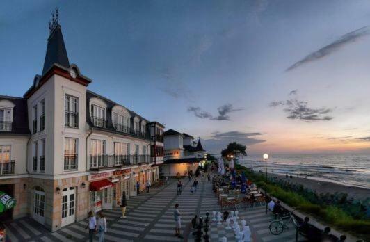 Zachod Slonca Apartments Mielno  Luaran gambar